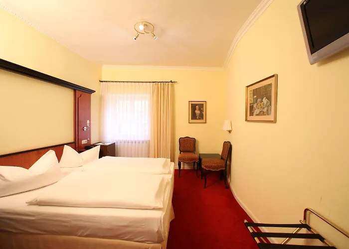 Hotel Historik Goldener Hirsch Rothenburg