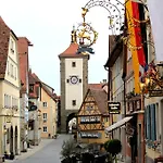 Hotel Historik Goldener Hirsch Rothenburg
