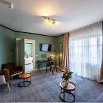 Historik Goldener Hirsch Rothenburg 3*