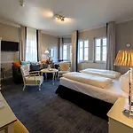 Hotel Historik Goldener Hirsch Rothenburg