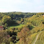 Historik Goldener Hirsch Rothenburg 3*
