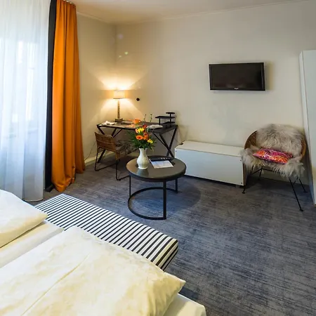 Historik Goldener Hirsch Rothenburg Hotel 3*