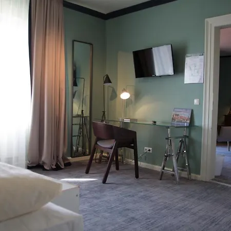 Historik Goldener Hirsch Rothenburg