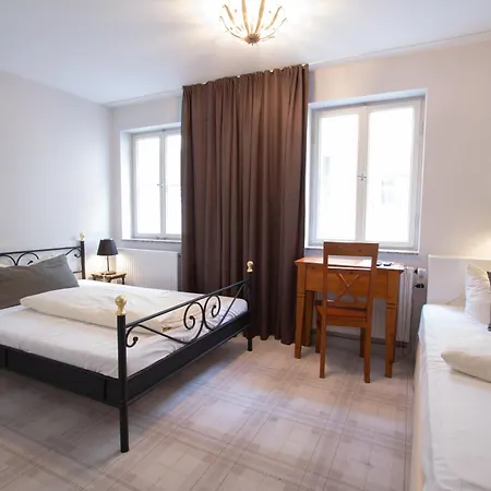 Hotel Historik Goldener Hirsch Rothenburg