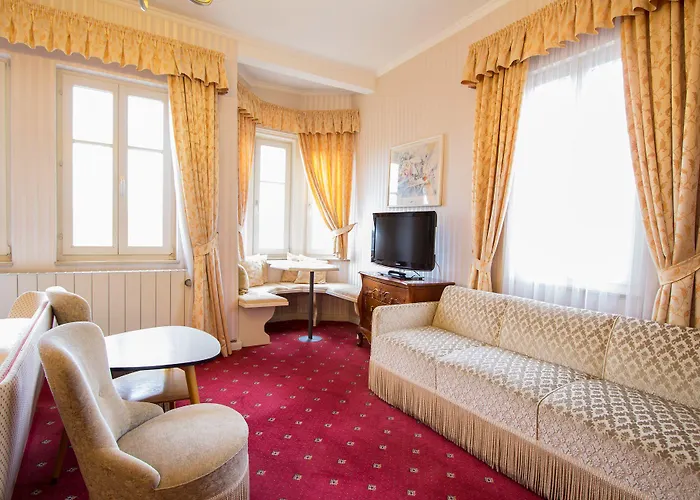 Hotel Historik Goldener Hirsch Rothenburg